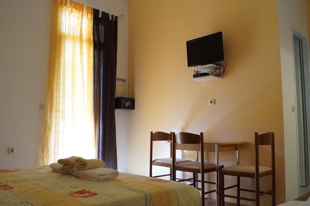 Studio Apartments Marija With Private Parking Μακάρσκα Εξωτερικό φωτογραφία