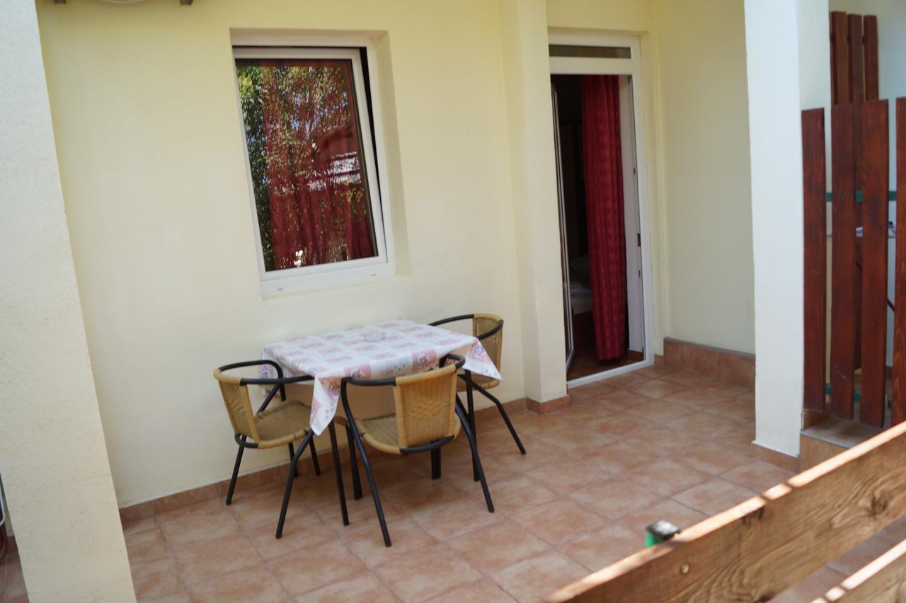 Studio Apartments Marija With Private Parking Μακάρσκα Εξωτερικό φωτογραφία